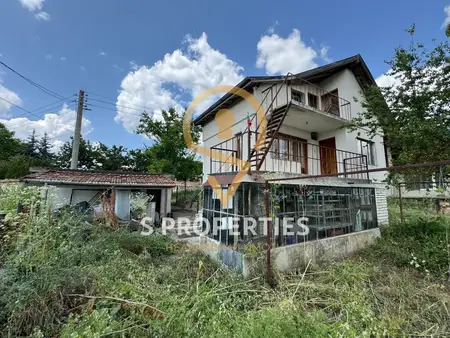 House in Klimentovo Village
