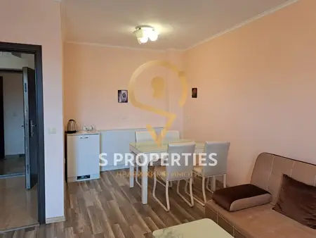 Two-bedroom apartment in a holiday complex in Shkorpilovtsi