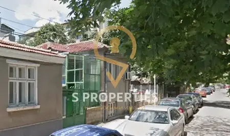 House in the area of HEI