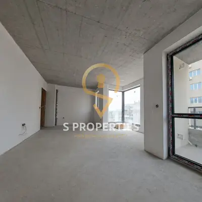Three-room apartment in a new building in Vladislav Varna district