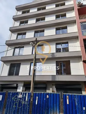 Drei-Zimmer-Wohnung Kolhozen Pazar
