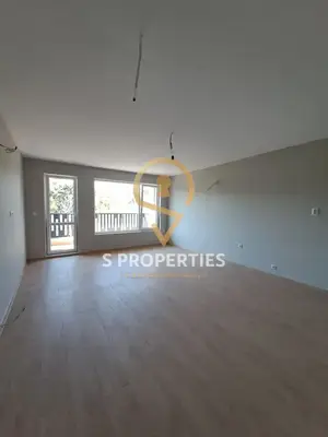 New Three-Room Apartment in a Prestigious Area