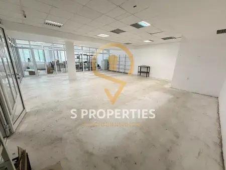 ПОМЕЩЕНИЕ ПОД НАЕМ – 150 кв.м | кв. Трошево | 1 200 € / месец