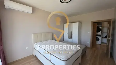 Two-bedroom furnished apartment in a new building