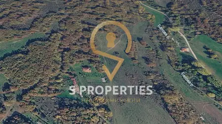Plot of land in the village of Dolishte